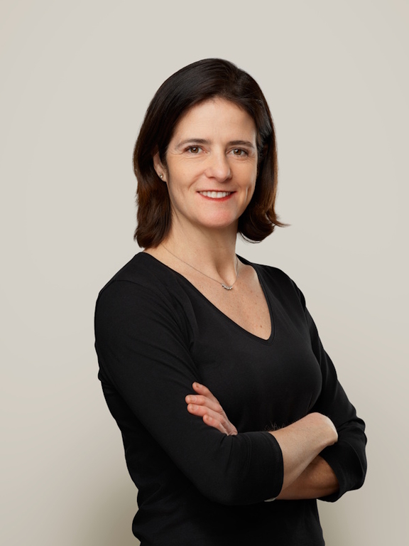Dr. med. Clara Espi, Anästhesistin, Plastische Chirurgie Bern