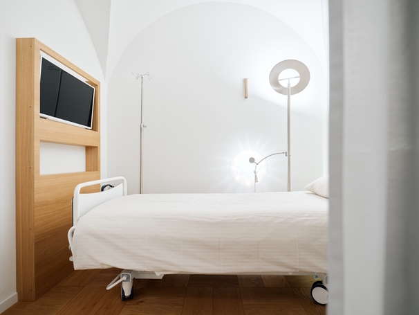 praxis-15-plastische-chirurgie-bern-dr-kiermeir.jpg 
